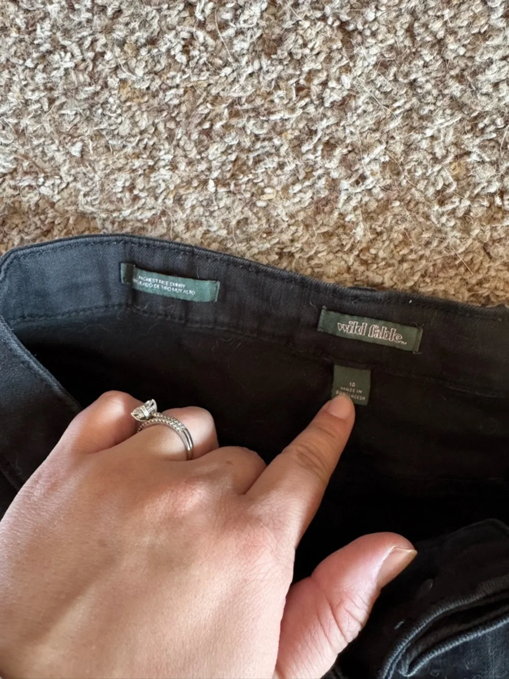 Wild Fable Distressed High Rise Skinny Jeans Size 10 - Picture 5 of 5